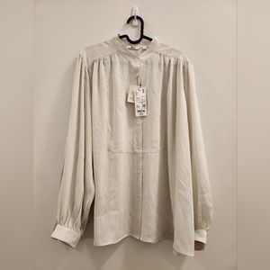NWT Uniqlo C off white blouse